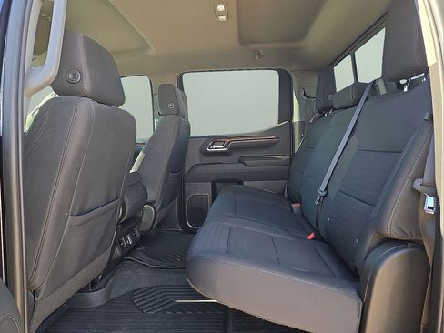 Used 2023 Chevrolet Silverado 1500 LT image 15