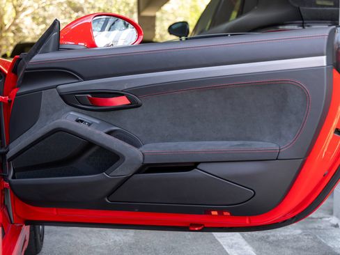 Certified 2023 Porsche 718 Cayman GT4 RWD image 54