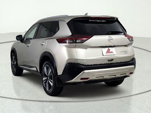 Used 2021 Nissan Rogue Platinum AWD/4WD image 5