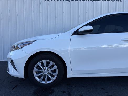 Used 2024 Kia Forte LX image 4