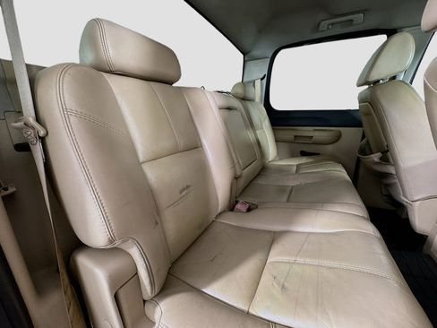 Used 2007 Chevrolet Silverado 1500 LT w/ Suspension Package, Off-Road" image 25