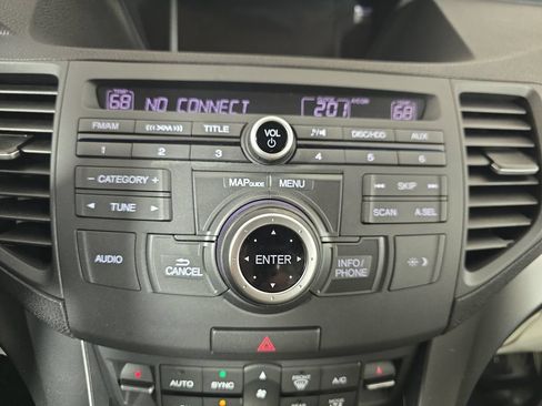 Used 2011 Acura TSX Sedan FWD image 23