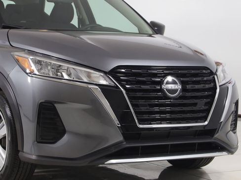 Used 2024 Nissan Kicks S FWD image 30
