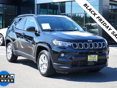 Used 2025 Jeep Compass Latitude