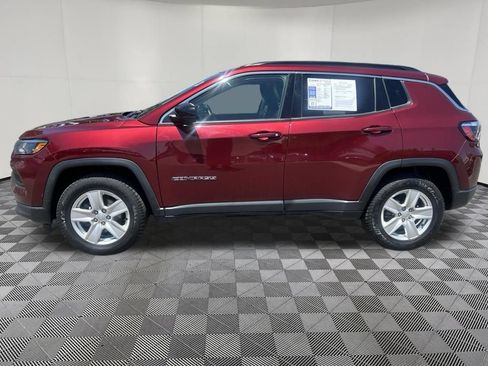 Used 2022 Jeep Compass Latitude AWD/4WD image 4