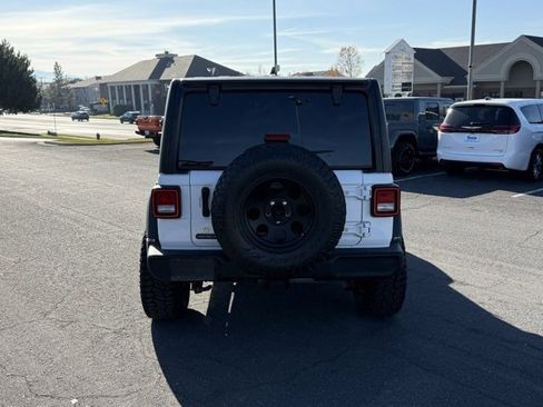 Used 2020 Jeep Wrangler Unlimited Sport image 7