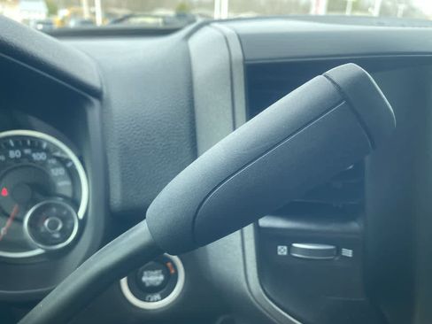 Used 2024 RAM 3500 Tradesman w/ Chrome Appearance Group image 18