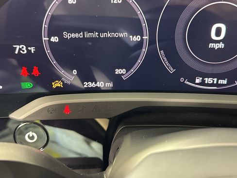 Certified 2021 Porsche Taycan 4S image 20