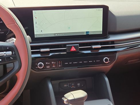 New 2026 Kia Sportage SX FWD image 12