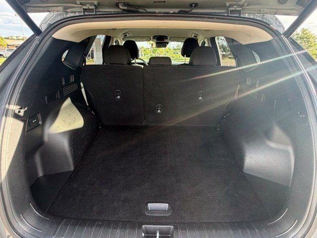 Used 2025 Hyundai Tucson SEL AWD/4WD image 28
