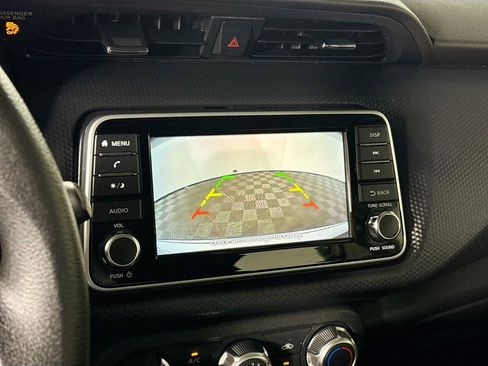 Used 2024 Nissan Kicks S image 16