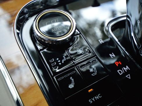 Used 2021 Bentley Continental GT image 41