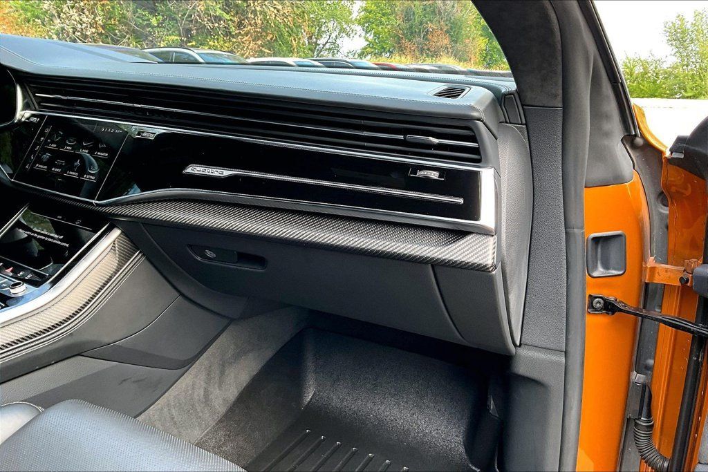 Used 2021 Audi RS Q8 w/ Carbon Optic Package AWD/4WD image 19