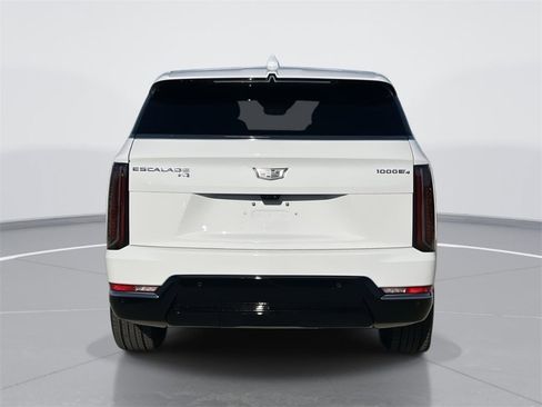 New 2025 Cadillac Escalade IQ Luxury 2 image 5