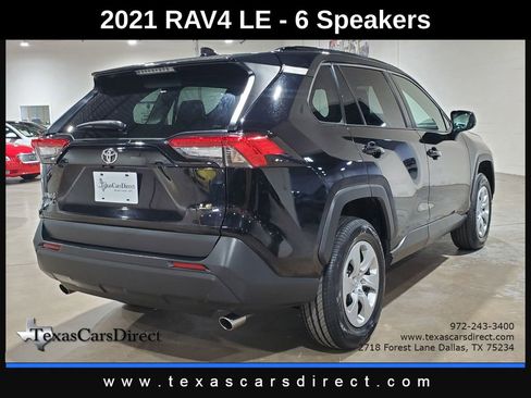 Used 2021 Toyota RAV4 LE image 10