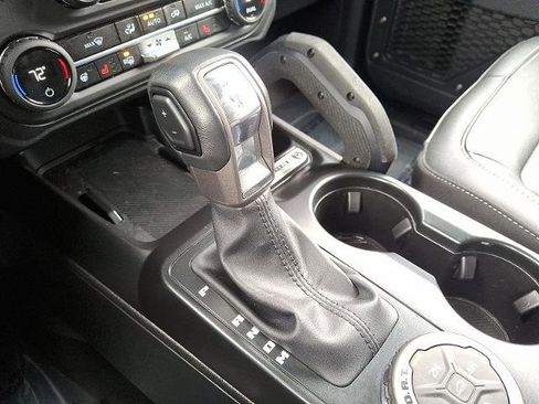 Certified 2025 Ford Bronco Badlands image 14