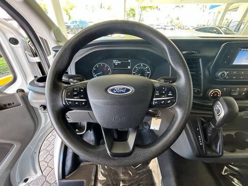 Used 2022 Ford Transit 250 Medium Roof AWD w/ Load Area Protection Package image 14