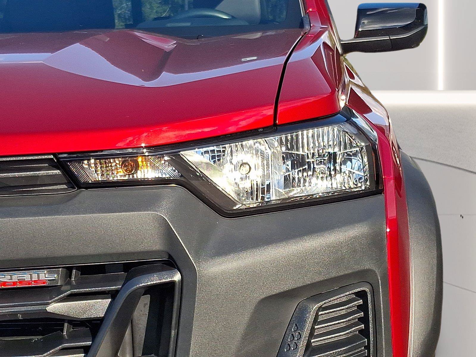 Used 2026 Chevrolet Colorado Trail Boss AWD/4WD image 8