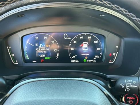 Used 2025 Honda Civic Sport Touring image 14