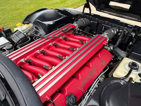 Used 1997 Dodge Viper GTS RWD image 27
