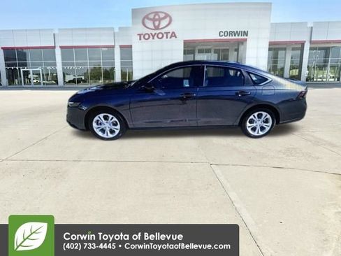 Used 2025 Honda Accord LX image 9