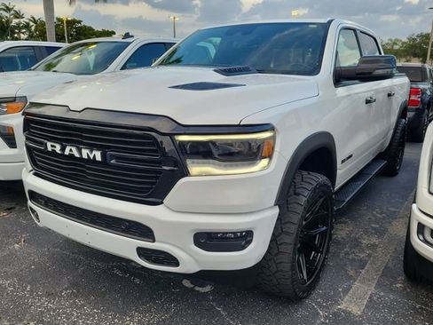 Used 2024 RAM 1500 Laramie AWD/4WD image 32
