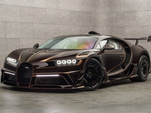 Used 2020 Bugatti Chiron AWD/4WD image 1
