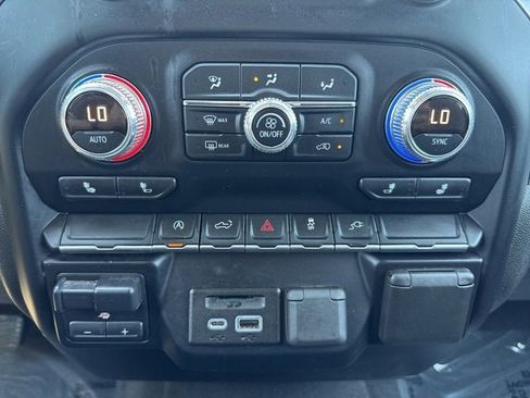 Used 2019 GMC Sierra 1500 SLT image 25