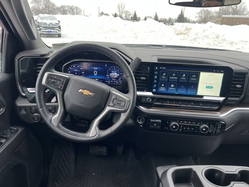 Certified 2024 Chevrolet Silverado 1500 LT image 13