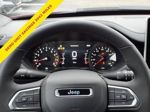 New 2026 Jeep Compass Latitude AWD/4WD image 12