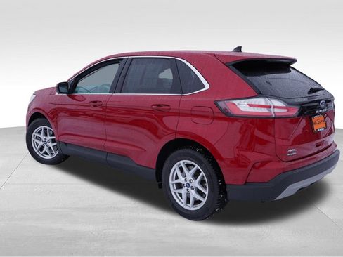 Certified 2021 Ford Edge SEL w/ Convenience Package image 9