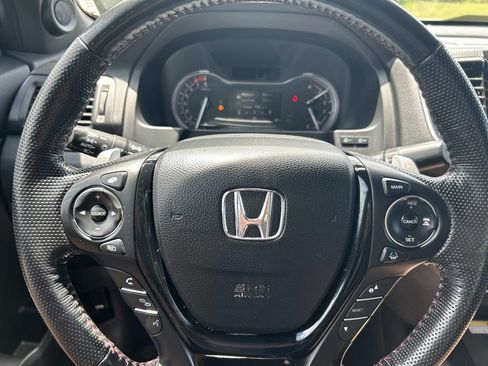 Used 2022 Honda Ridgeline Black Edition image 41