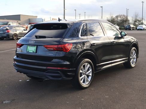 Used 2024 Audi Q3 2.0T Premium image 8