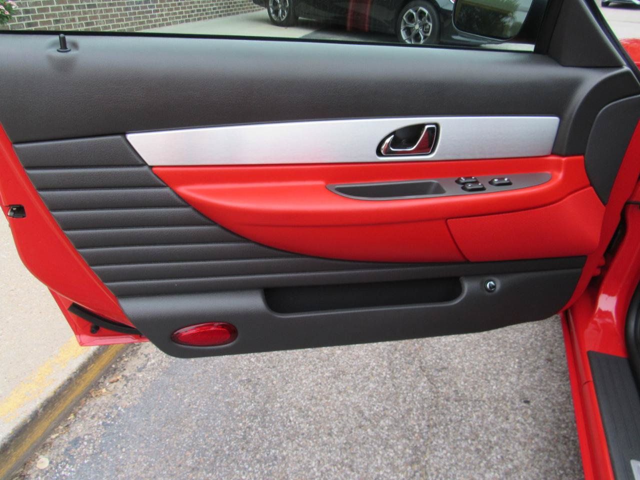 Used 2002 Ford Thunderbird RWD image 24