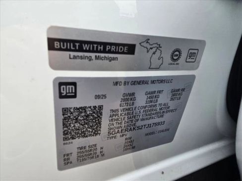 Used 2026 Buick Enclave Preferred FWD image 20