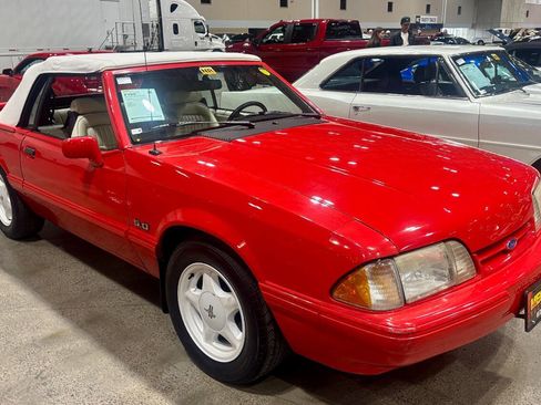 Used 1992 Ford Mustang LX image 8