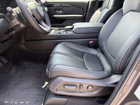 Used 2023 Honda Pilot EX-L image 9