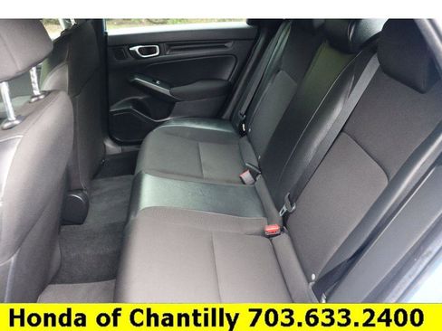 Used 2023 Honda Civic Sport image 25