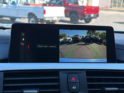 Used 2018 BMW M4 Coupe RWD image 16