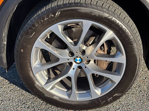 Certified 2024 BMW X5 xDrive40i w/ Premium Package AWD/4WD image 48