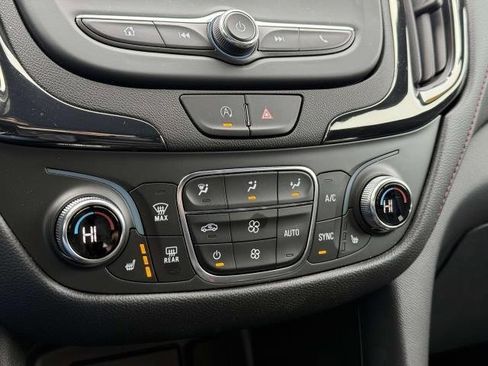 Used 2023 Chevrolet Equinox RS image 26