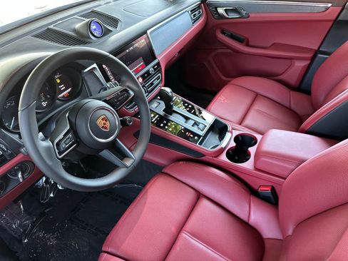 New 2026 Porsche Macan GTS AWD/4WD image 4