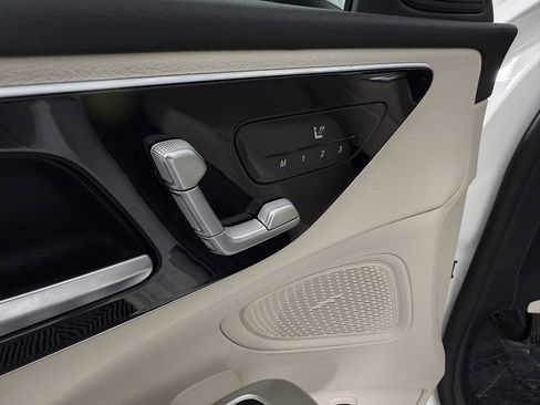 Certified 2024 Mercedes-Benz C 300 4MATIC Sedan image 16