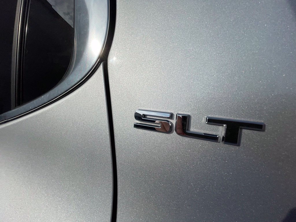 Used 2018 GMC Acadia SLT AWD/4WD image 8