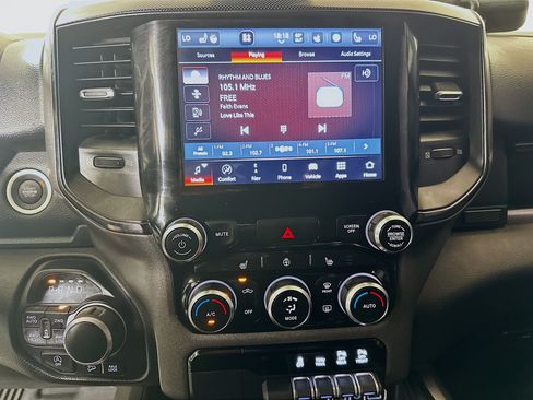 Used 2022 RAM 1500 Big Horn w/ Built-to-serve Edition AWD/4WD image 24