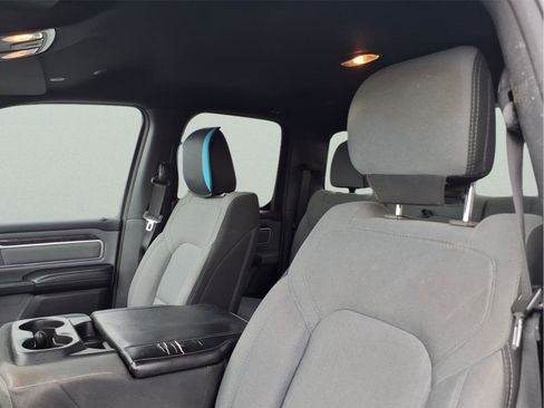 Used 2021 RAM 1500 Big Horn RWD image 15