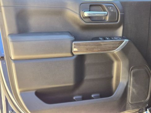 Used 2022 Chevrolet Silverado 1500 RST AWD/4WD image 10