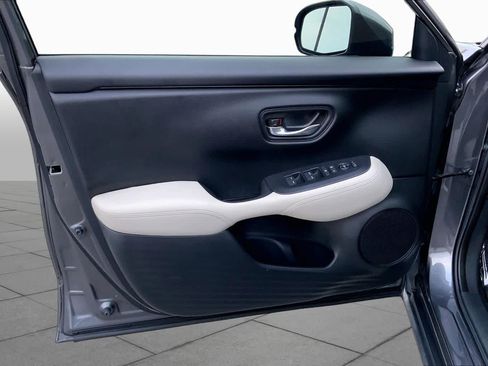 Used 2024 Honda HR-V LX image 21