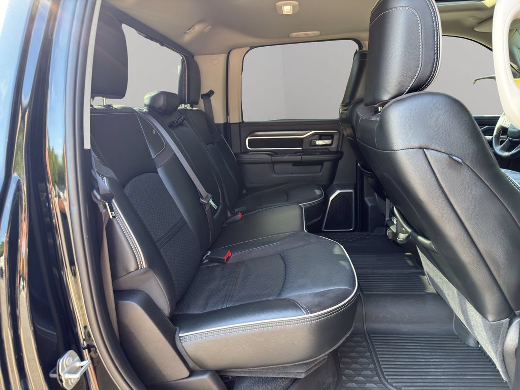 Used 2024 RAM 3500 Laramie w/ Safety Group AWD/4WD image 18