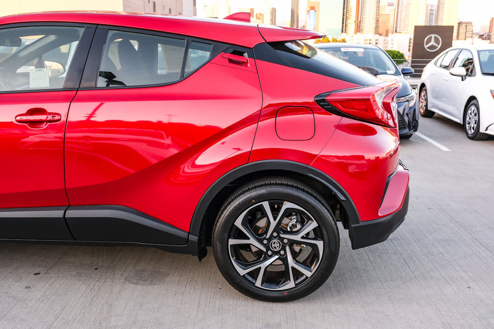 Certified 2020 Toyota C-HR XLE FWD image 8
